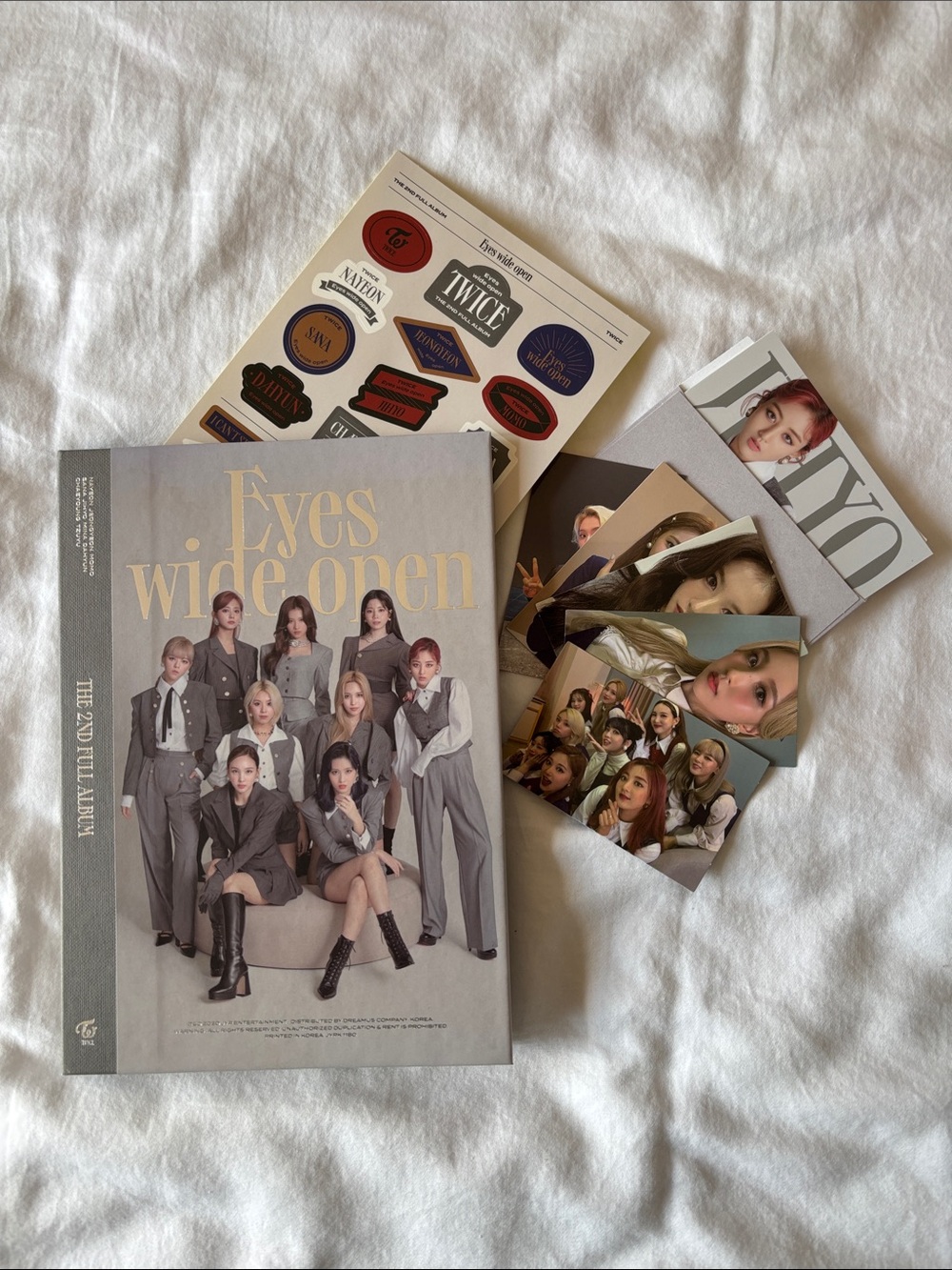 Twice “Eyes Wide Open” Album